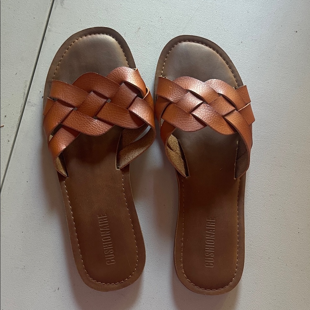 Women's Tan Slide Sandals